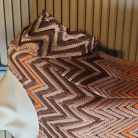 Roz & Ali Women’s Chevron Multi Color Midi Dress - Picture 7 of 12